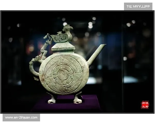 中国体育博物馆征集展品 1950年代皮质橄榄球入选展示历史珍品 中国体育博物馆征集展品 1950年代皮质橄榄球入选展示历史珍品