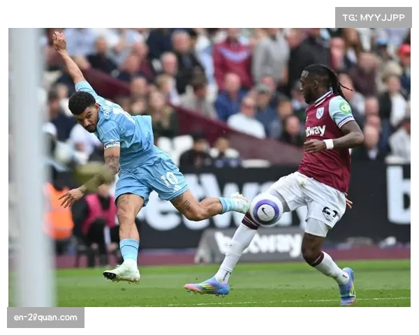 诺丁汉森林吉布斯-怀特 战术作用明显